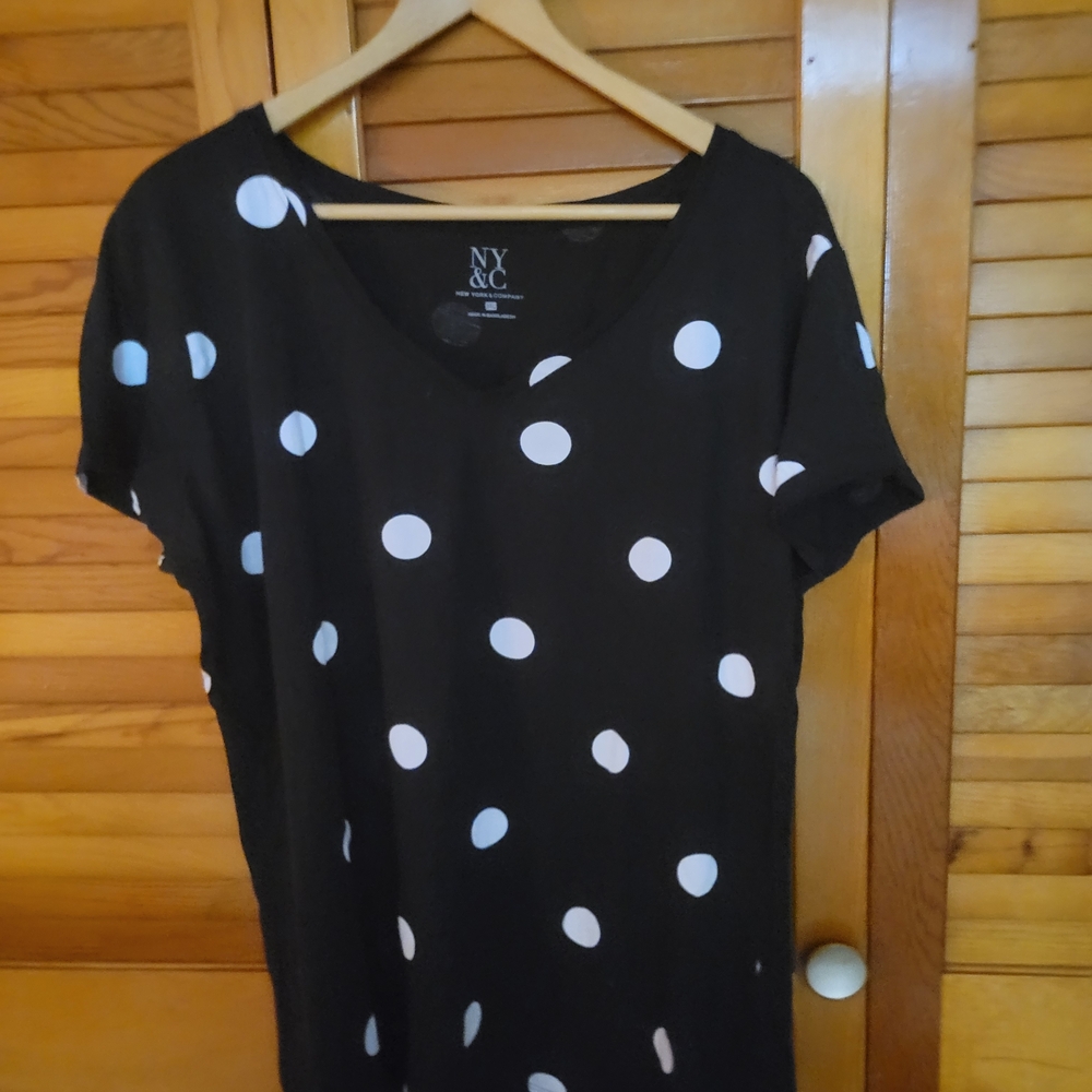 Classic Black and White Polka Dot Tee